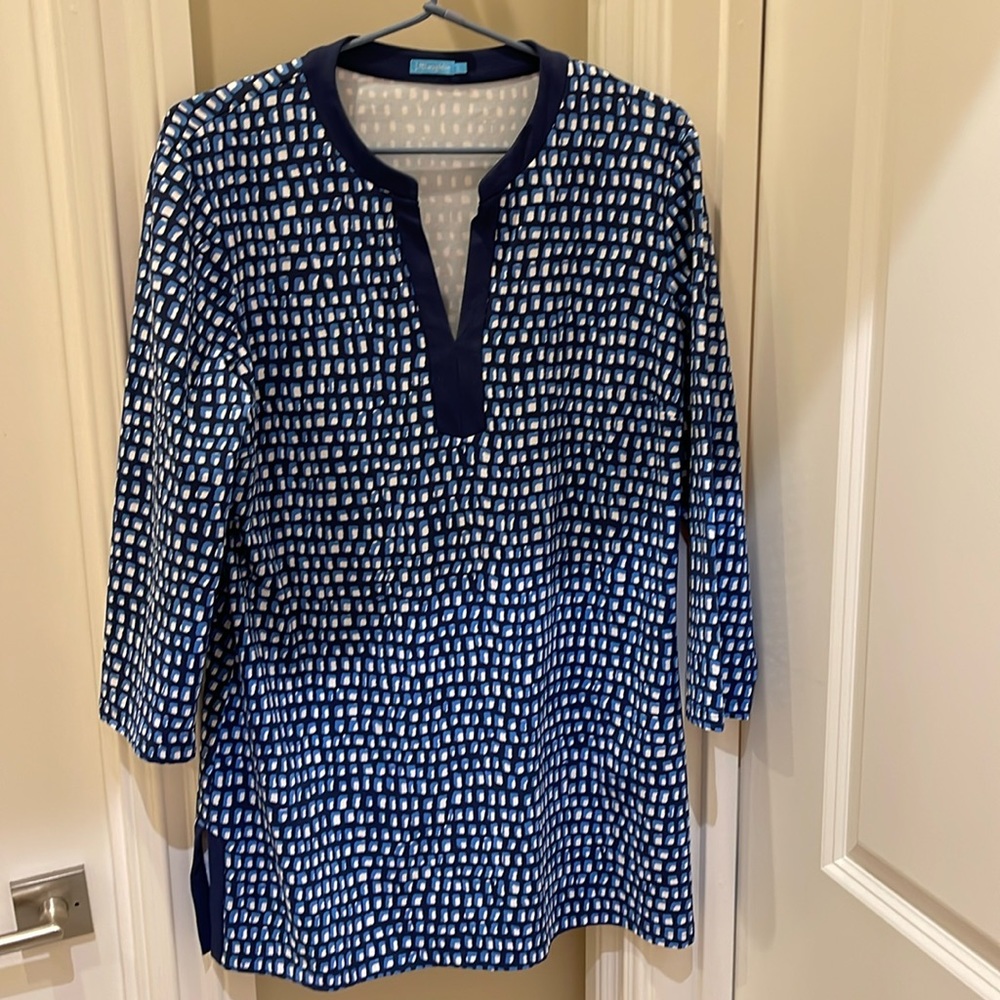 Navy/ white tunic